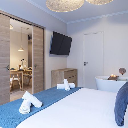 The Blue Suite On Champs Elysees Avenue Paris Dış mekan fotoğraf