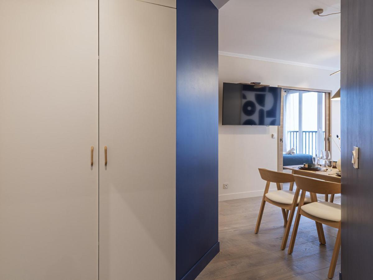 The Blue Suite On Champs Elysees Avenue Paris Dış mekan fotoğraf