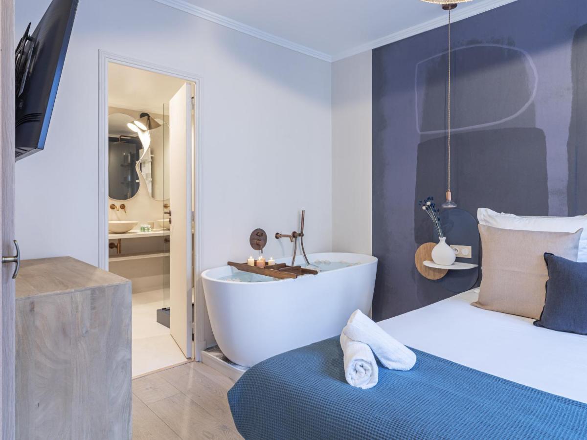 The Blue Suite On Champs Elysees Avenue Paris Dış mekan fotoğraf