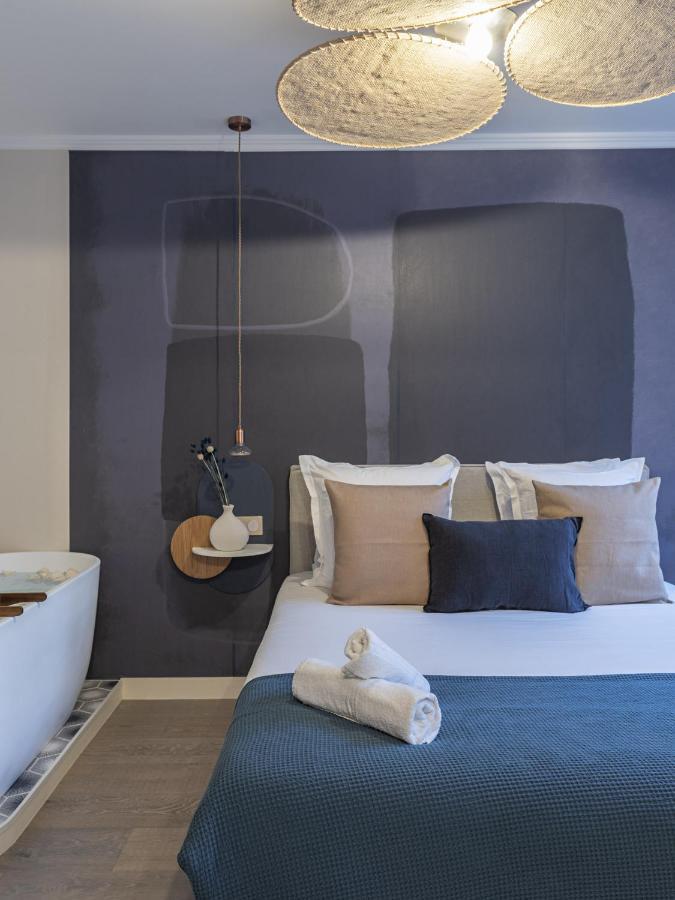 The Blue Suite On Champs Elysees Avenue Paris Dış mekan fotoğraf