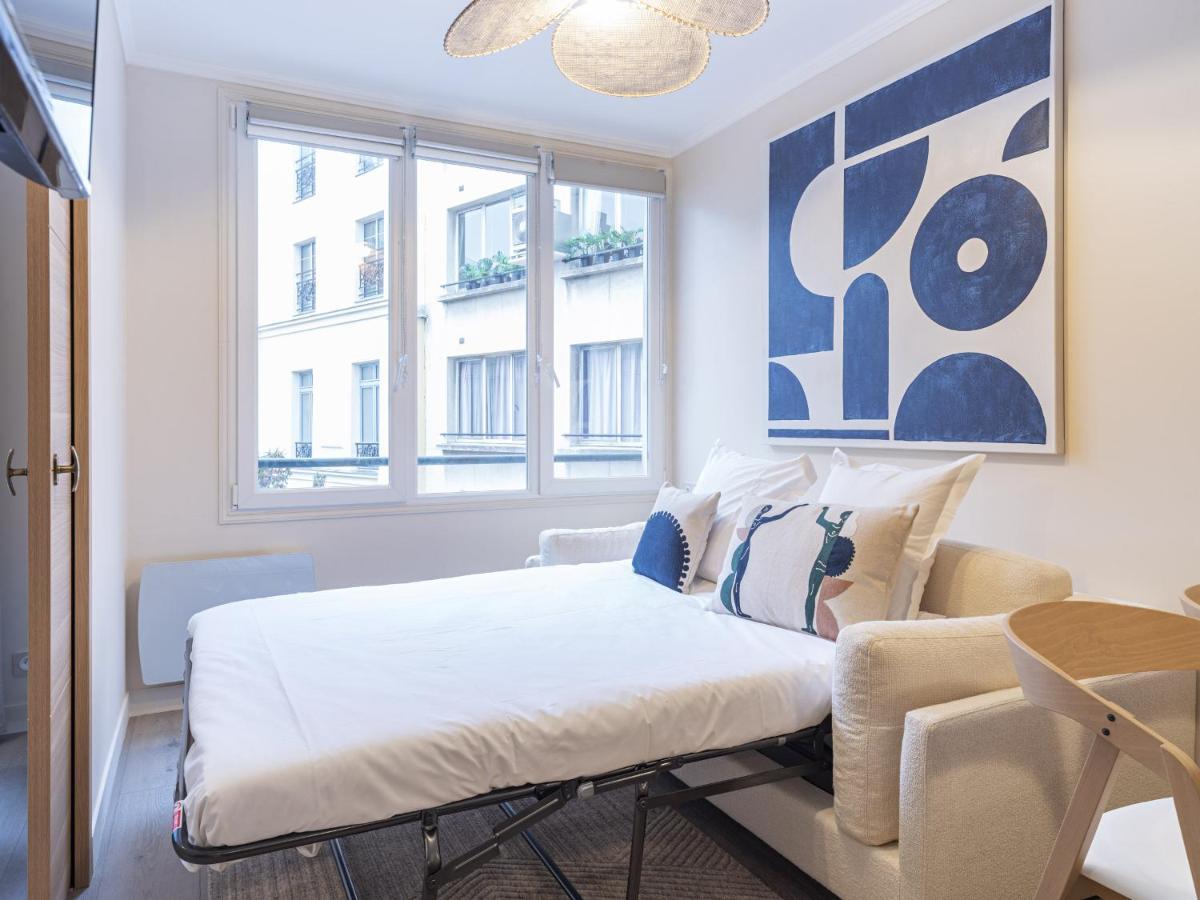 The Blue Suite On Champs Elysees Avenue Paris Dış mekan fotoğraf